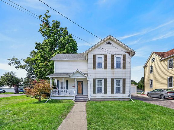 3rd image of 20 Howard St