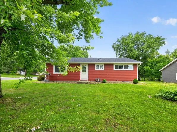 403 3rd Ave NE, Byron, MN 55920