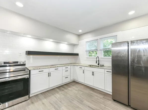 321 E 31st St, Indianapolis, IN 46205