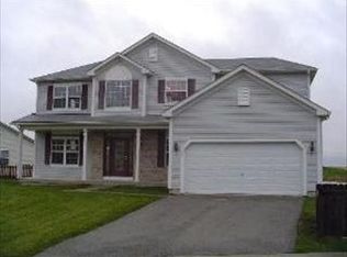 121 Heatherfield Ln, Dekalb, IL 60115