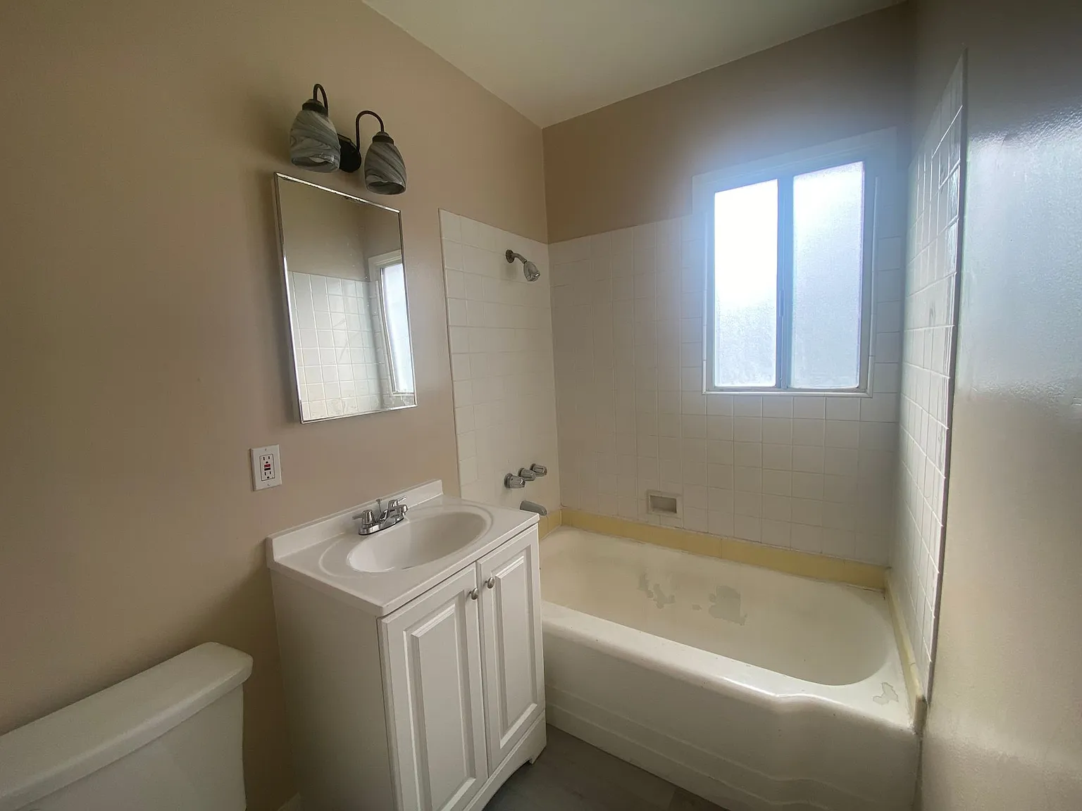 2249 Granada Avenue — Photo 4