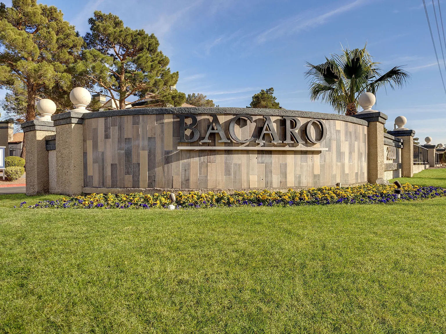 Bacaro at South Shore — Photo 1