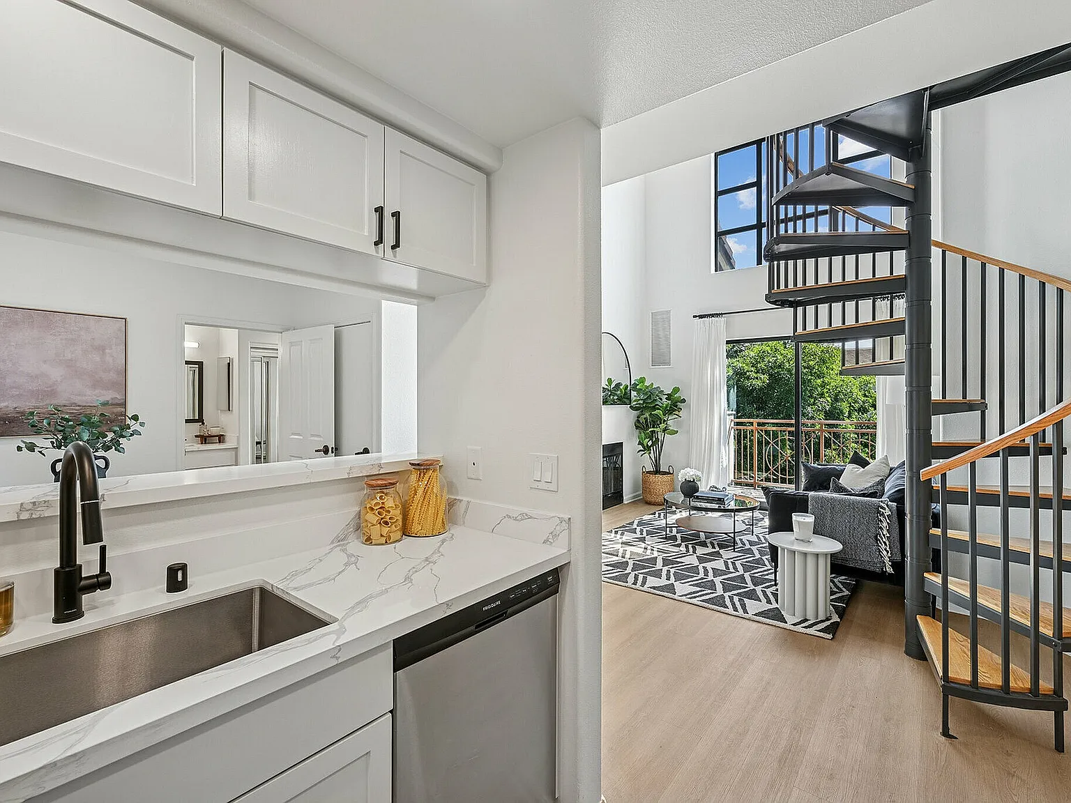 Pasadena Gateway Villas — Photo 4