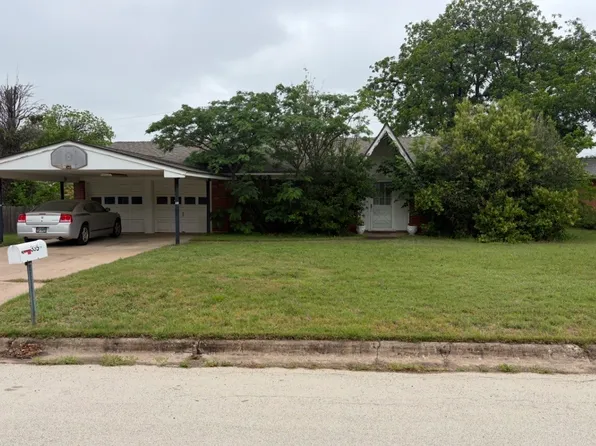 3357 Green Acres Rd, Abilene, TX 79605