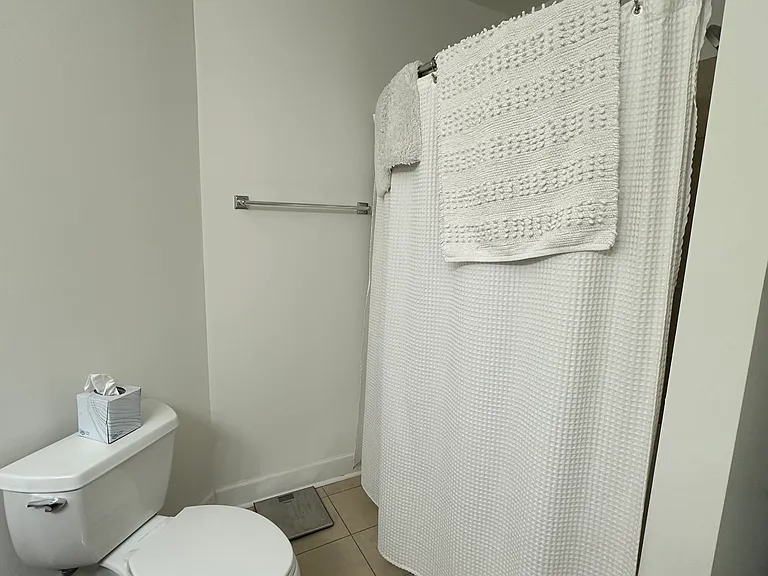 325 E Paces Ferry Rd NE — Photo 19