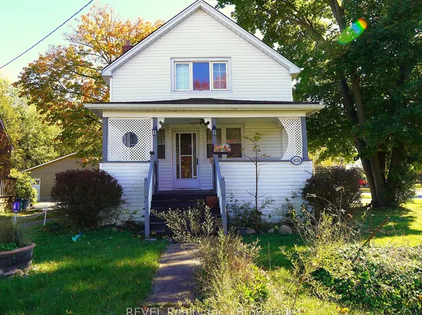 4126 Welland St, Niagara Falls, ON L2G 6K1