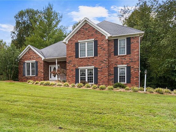 5th image of 305 Country Club Estates Dr SE