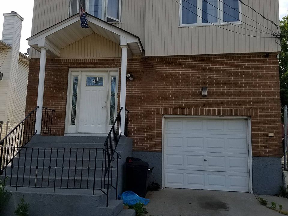 1st image of 51 Hendrickson Ave