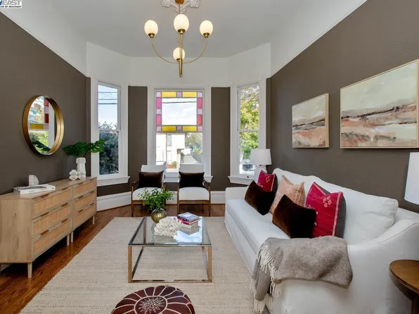 2160 Alameda Ave, Alameda, CA 94501