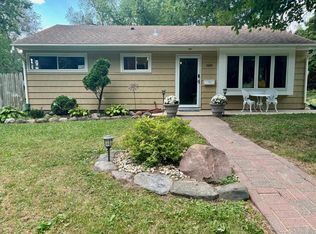 2002 Seminole Hwy, Madison, WI 53711