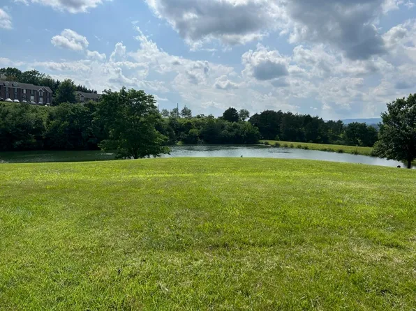 2121 Lake Terrace Dr, Harrisonburg, VA 22802