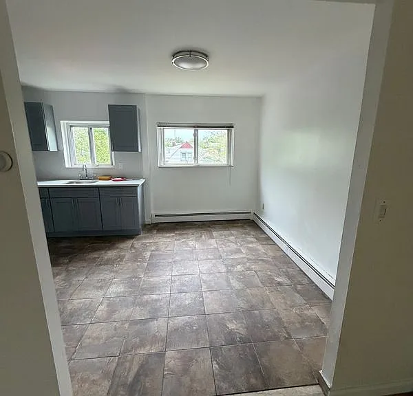 347 Quincy Ave #2 — Photo 6