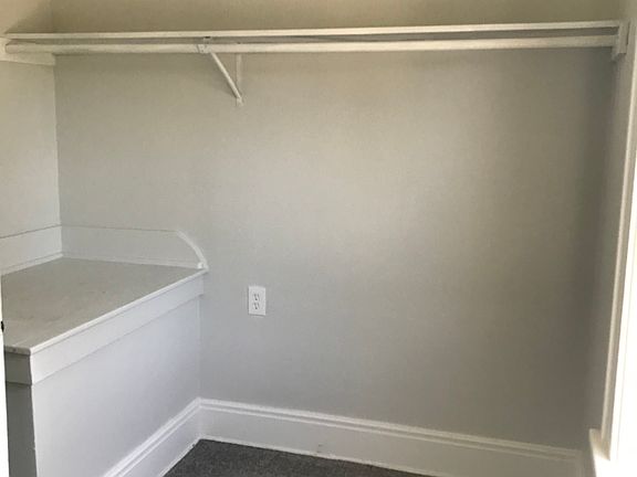 5th image of 513 Grant Ave #513