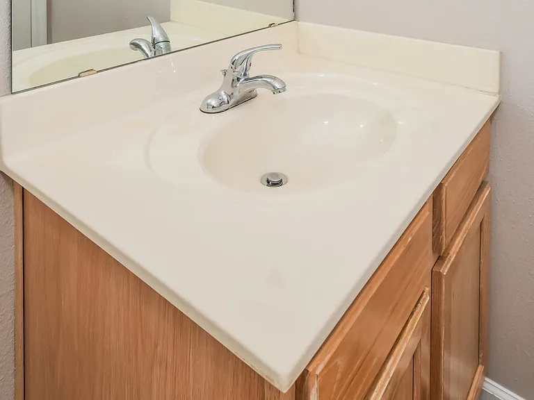 948 Collinswood Dr — Photo 15