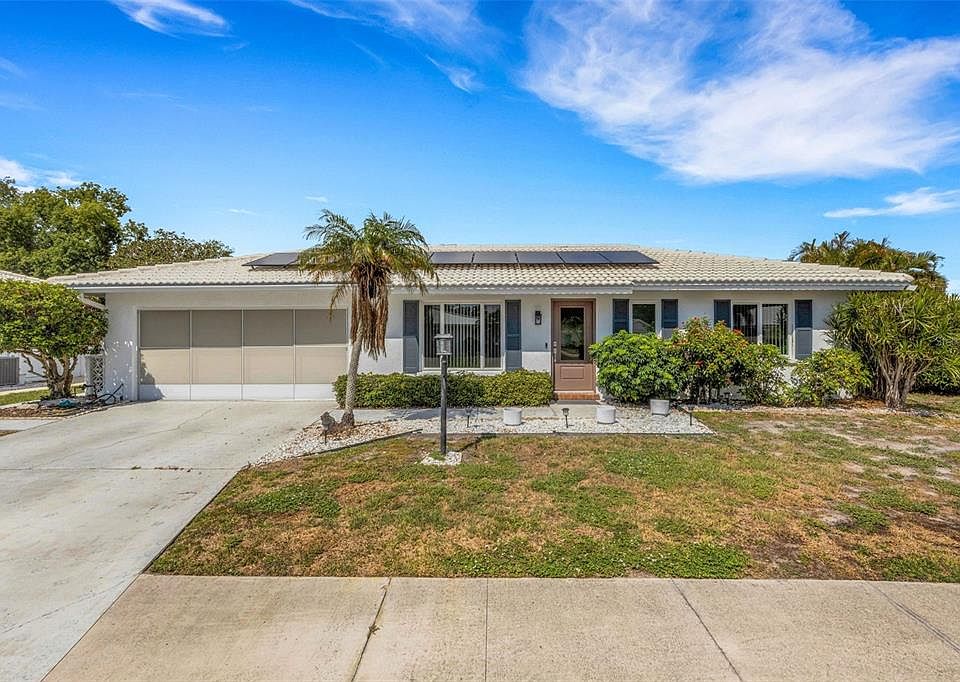 1st image of 1306 BOTTLEBRUSH DRIVE