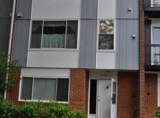 7035 Brocton Ct, Springfield, VA 22150