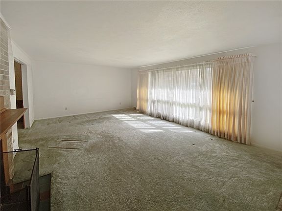 4th image of 700 Havengate Dr