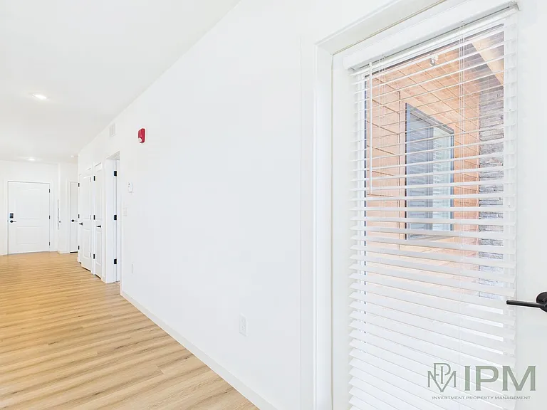 The Flats at Hampden — Photo 25