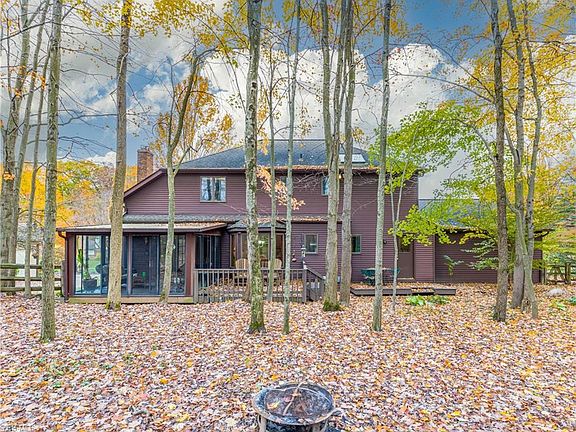3rd image of 10043 Gatewood Dr