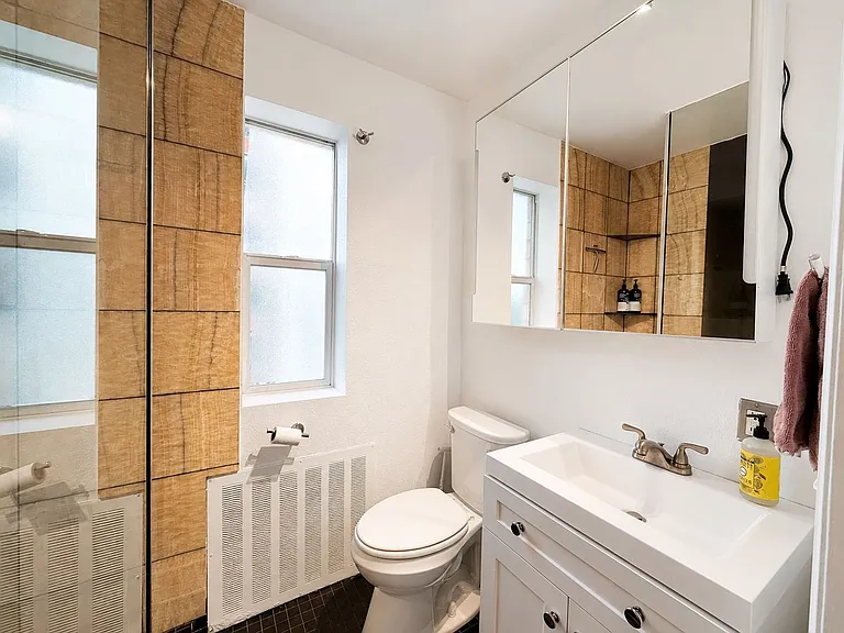 1100 Colorado Blvd #306 — Photo 8