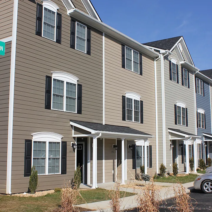 1459 Taylor Grove Ln #2