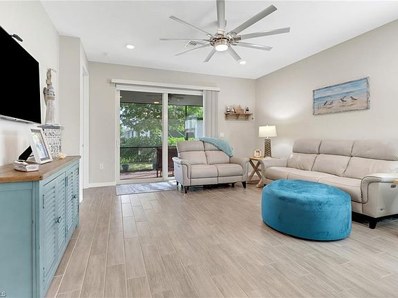 5th image of 1084 Tranquil Brook DR