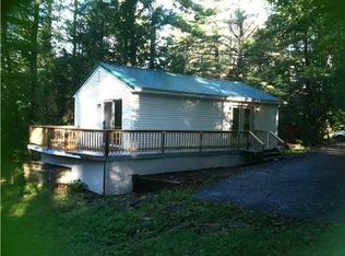 14 Knob Hill Rd, Naples, ME 04055