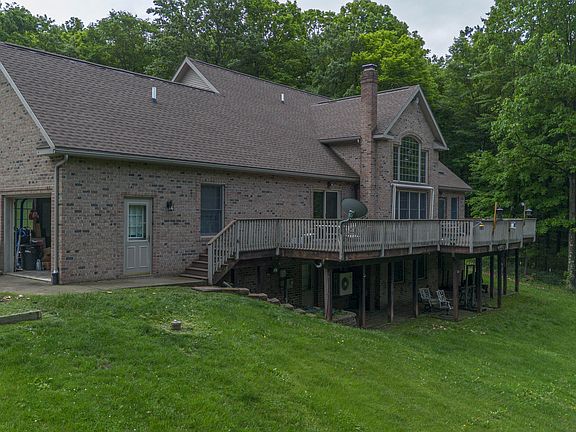 4th image of 444 Tew Ln