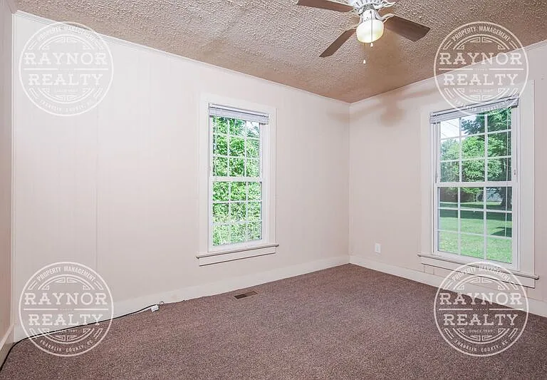 26 Shannon Rd — Photo 10