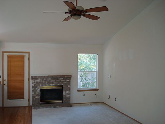 3rd image of 5037 50th Ct SE