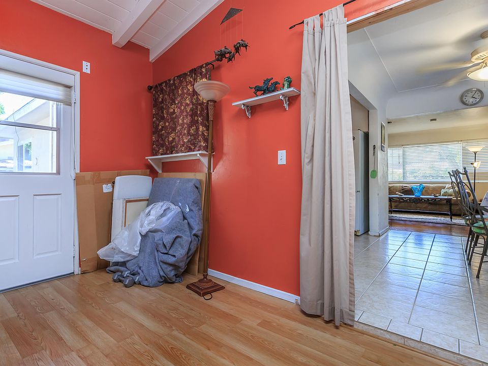 1st image of 647 San Dieguito Dr #5