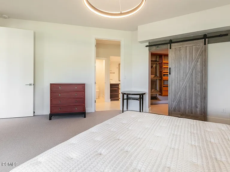 1135 E Lasso Trl — Photo 30