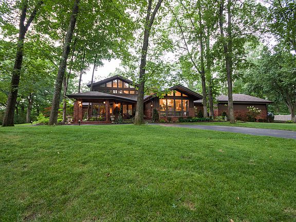 3rd image of 12642 Mason Forest Dr