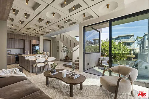 1021 N Ogden Dr #Penthouse 4 Photo 1