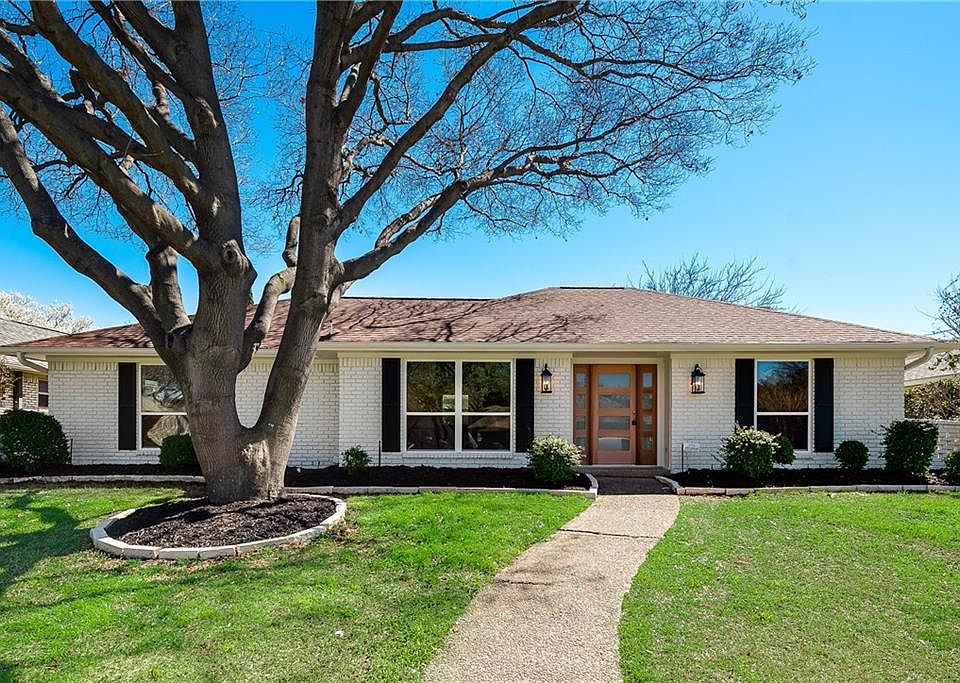 1st image of 15920 Windy Meadow Dr