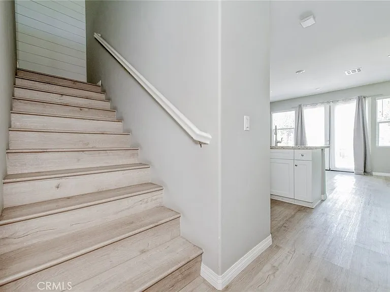 16039 Voyager Ave — Photo 13
