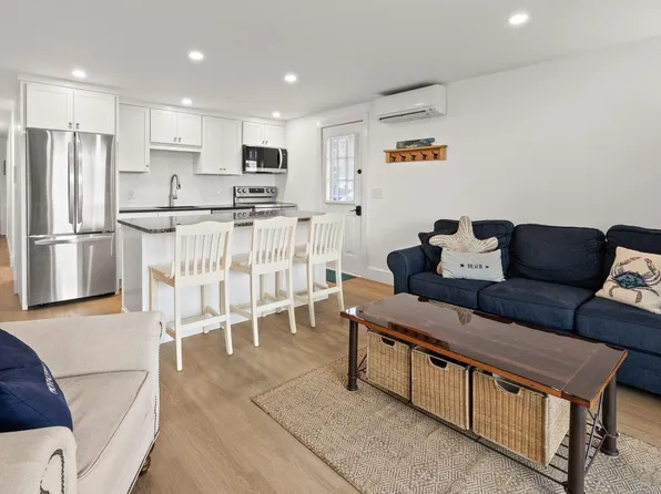 945 Commercial Street Unit 1B, Provincetown, MA 02657