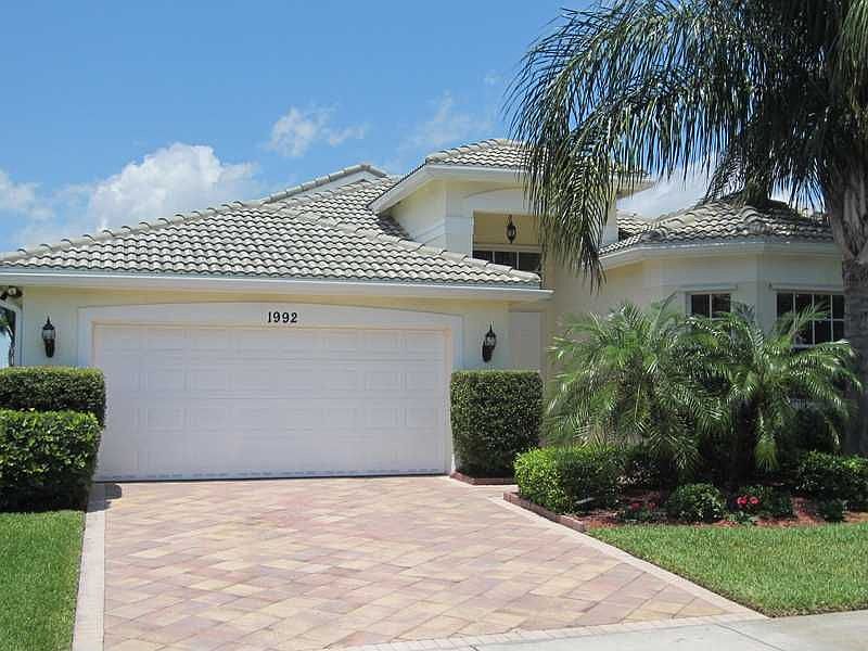 1st image of 1992 Grey Falcon Cir SW