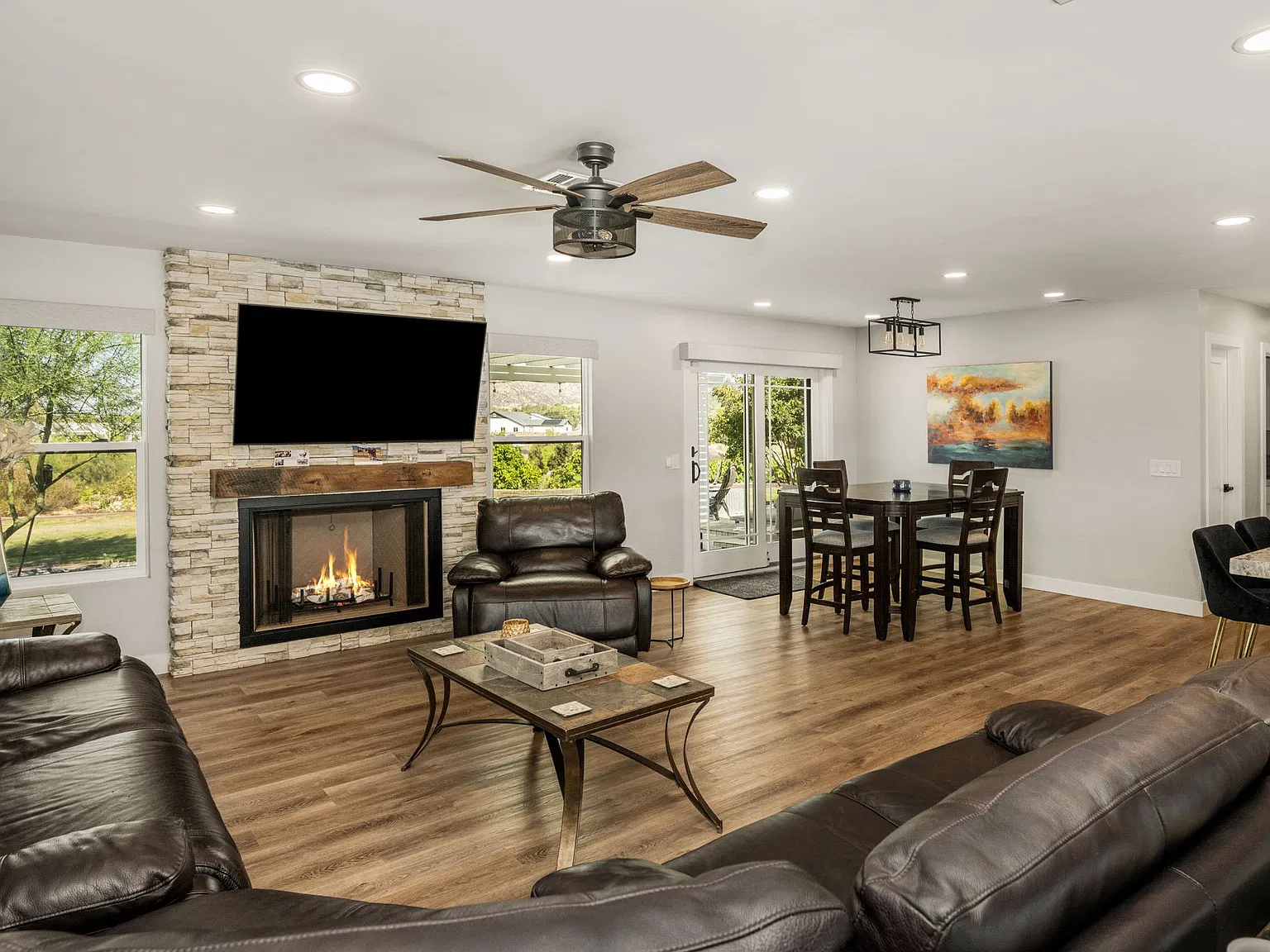 3 bed, 1861 sqft, $6,000 — Photo 2
