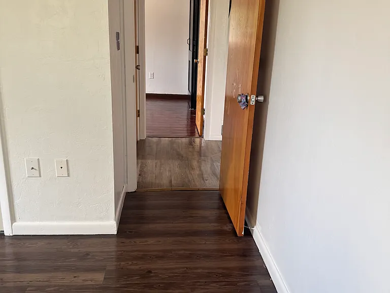 8056 New Jersey Blvd — Photo 2