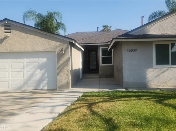 15809 Kingsbury St, Granada Hills, CA 91344