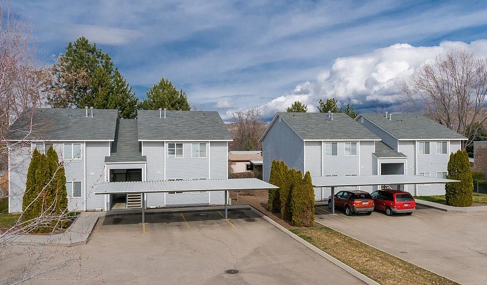 Bunch Court Apartments