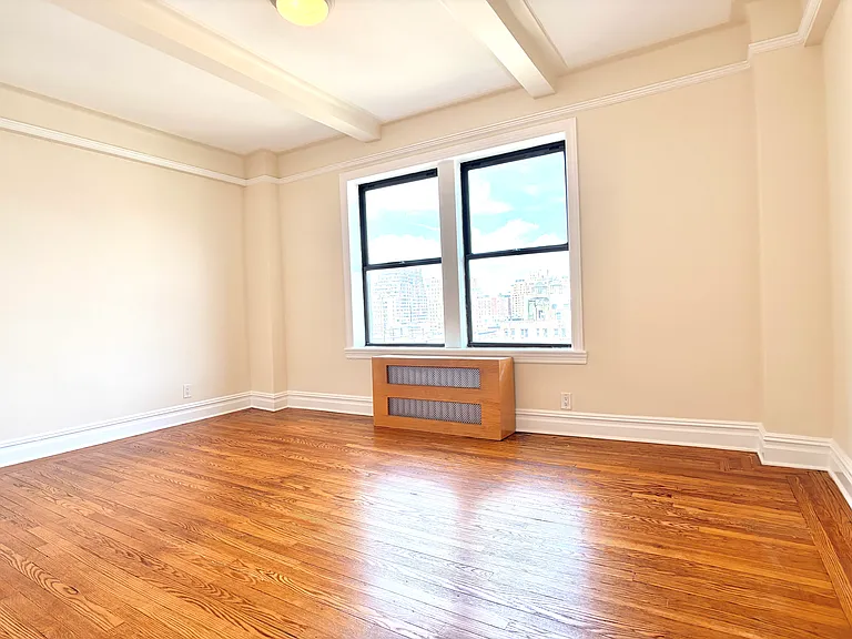 147 W 79th St #10C — Photo 2