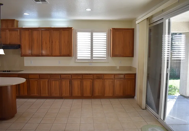 2261 Pillsbury Rd — Photo 15