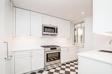 Rented by Kleier Residential