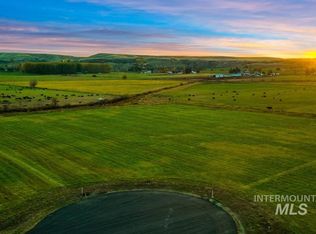 10200 Clear View Ln, Emmett, ID 83617