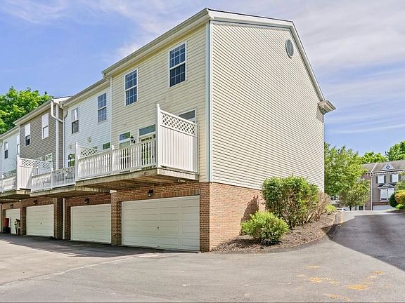 2nd image of 1101 Eddy Ct #1101