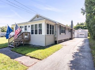 32 Pearl Ave, Saint Albans, VT 05478