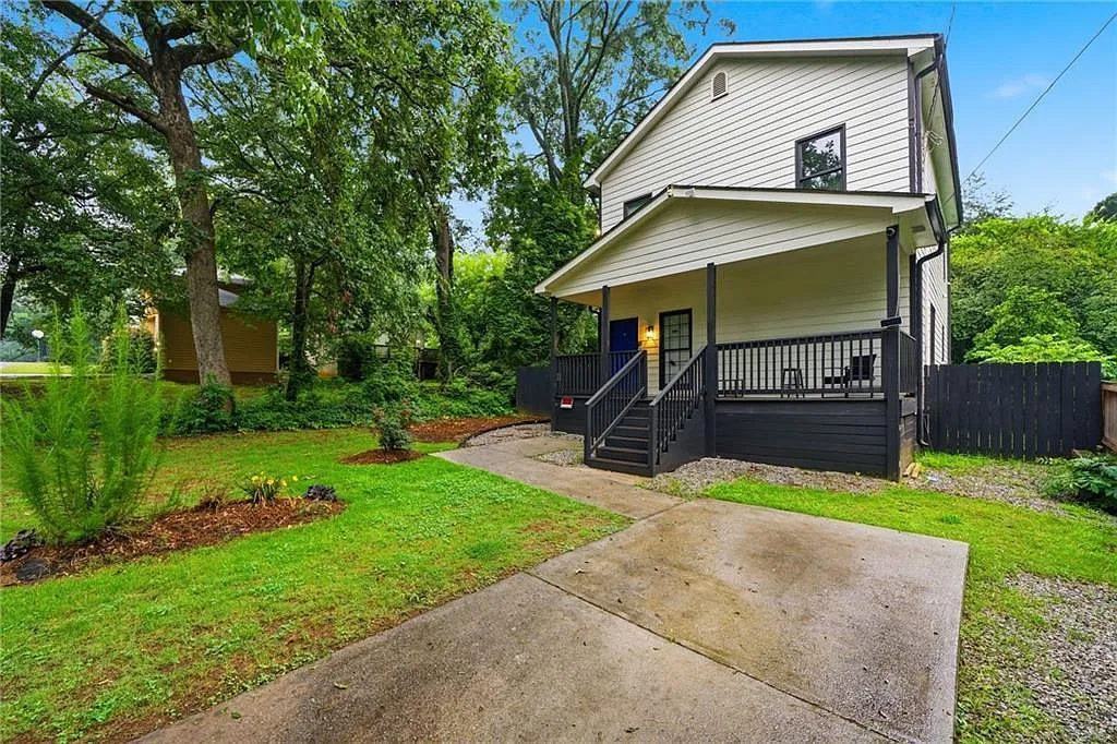 5 bed, 2.0 bath, 1980 sqft, $2,600 — Photo 4
