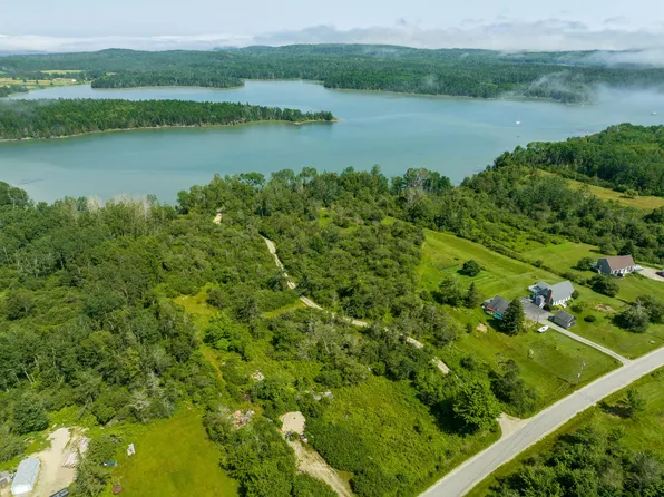 228 West Kennebec Road, Machias, ME 04654